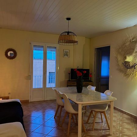 Вілла Casa Bretalunya Benissanet Екстер'єр фото