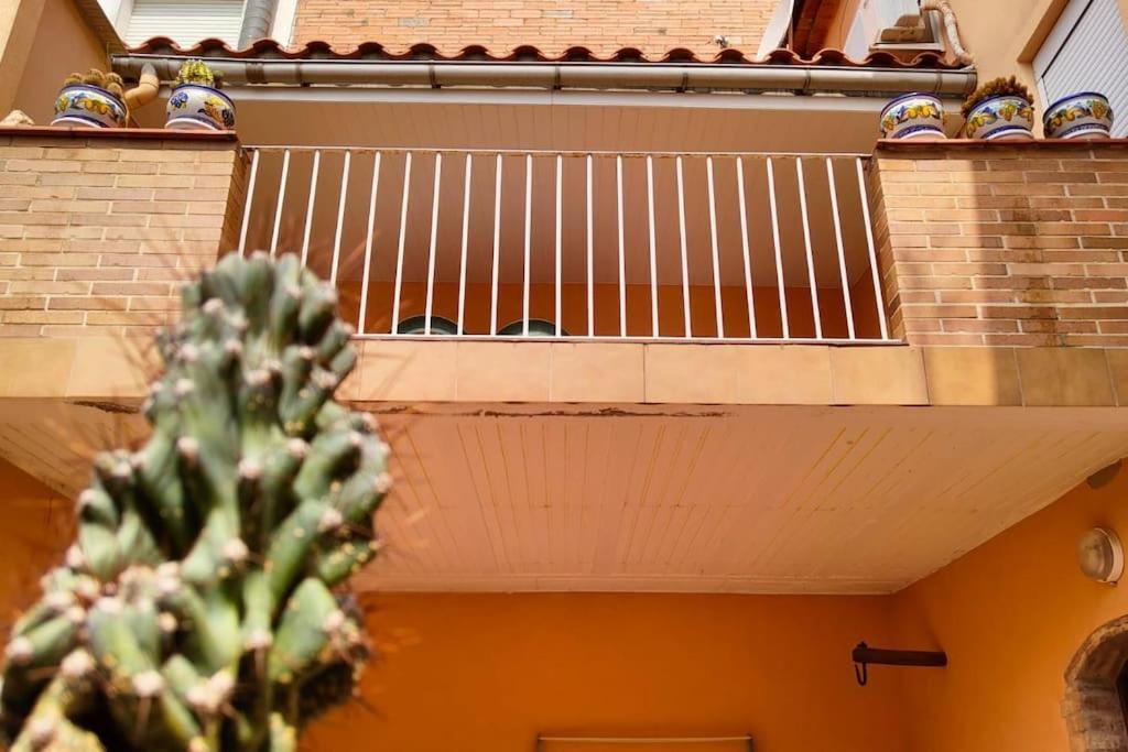 Вілла Casa Bretalunya Benissanet Екстер'єр фото